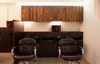 美容室ヘアーリラクゼーション en croix求人画像