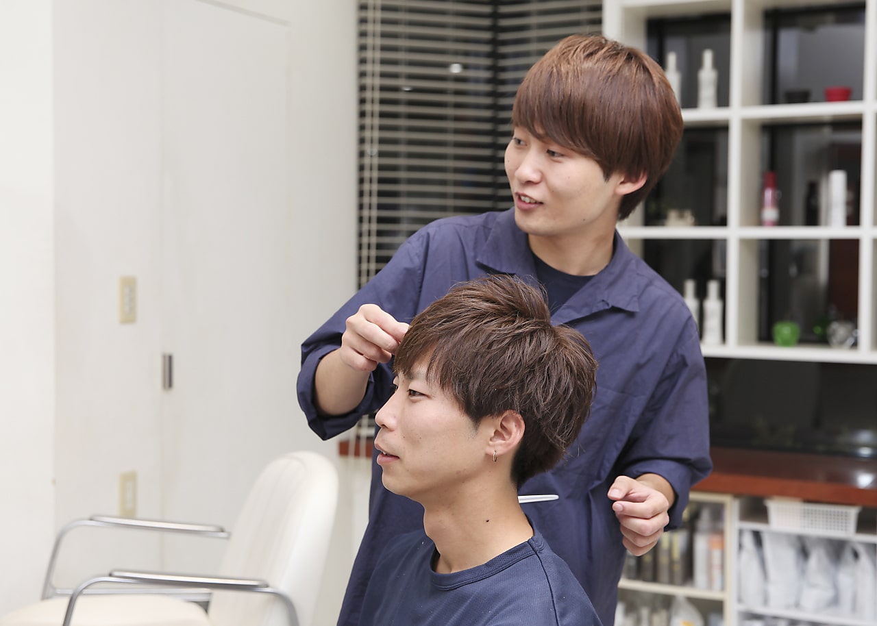 美容室HAIR CARE With求人画像