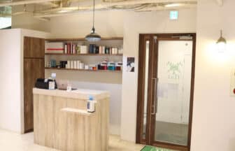 hair salon flat_求人画像